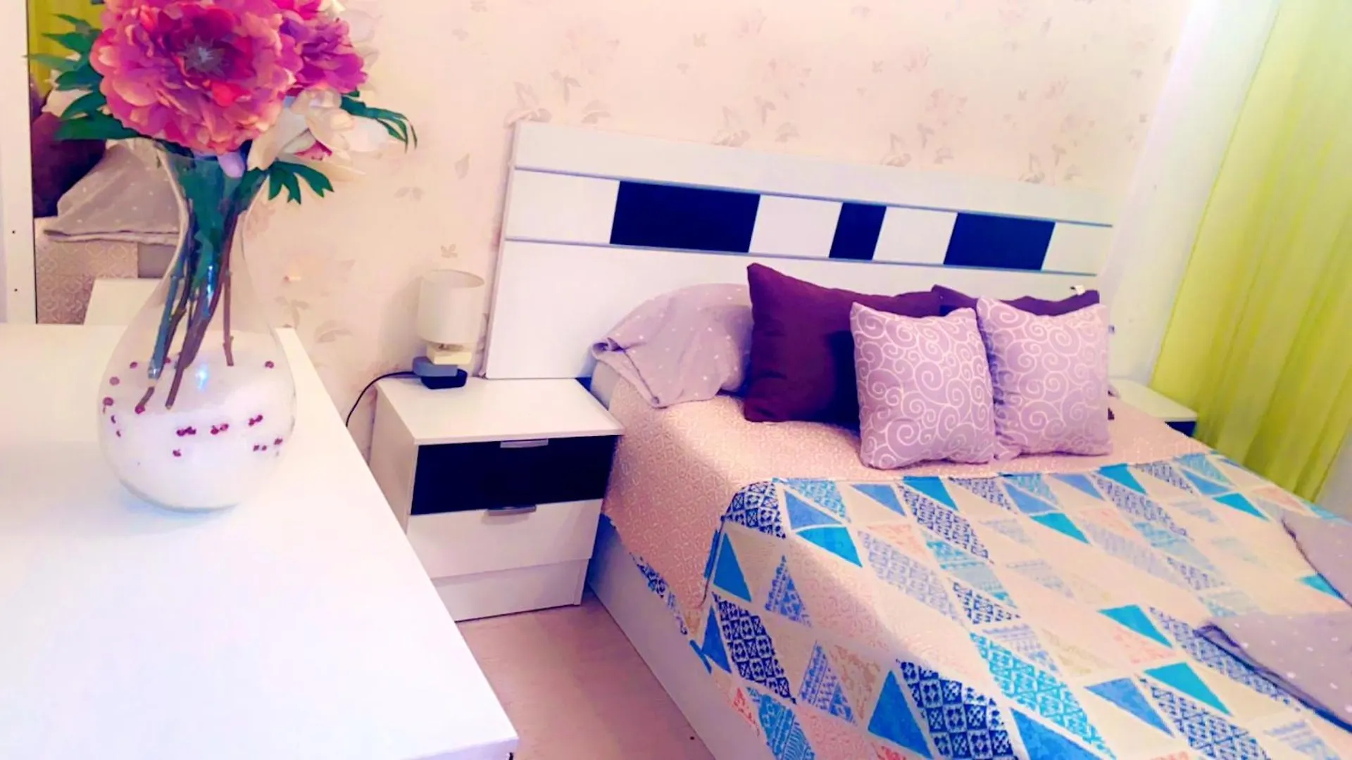 Quarto em Acomodações Particulares habitación cómoda y confortable Apartamento Aguadulce